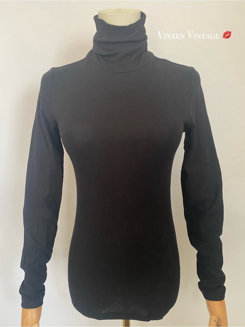 SPLENDID RIBBED LONG SLEEVE TURTLENECK IN BLACK - Picture 3 of 6